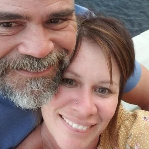 Meet your Posher, Cari